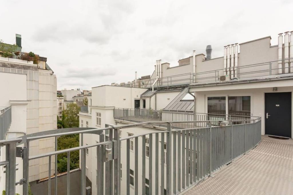 Amazing Terrace, Close To Viennas Biggest Shopping Street מראה חיצוני תמונה